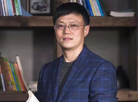 张新亮